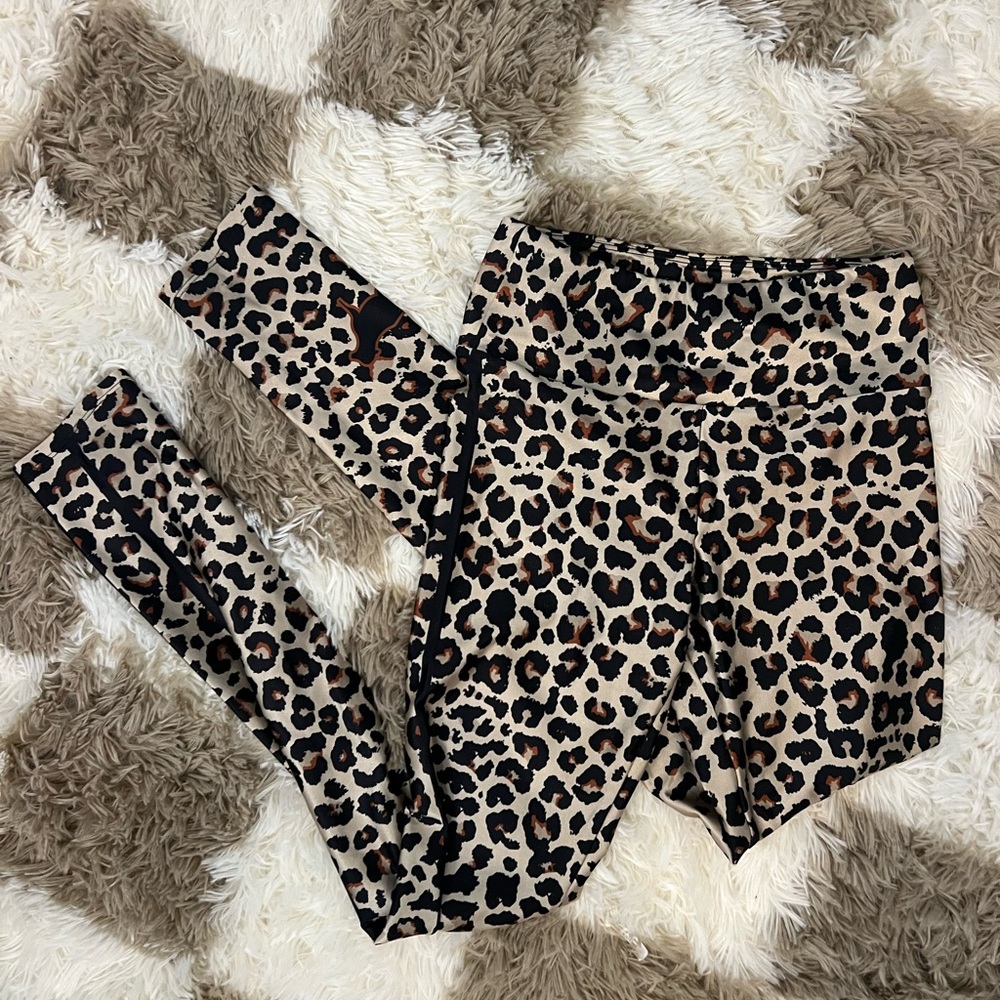 Leopard Print Leggings